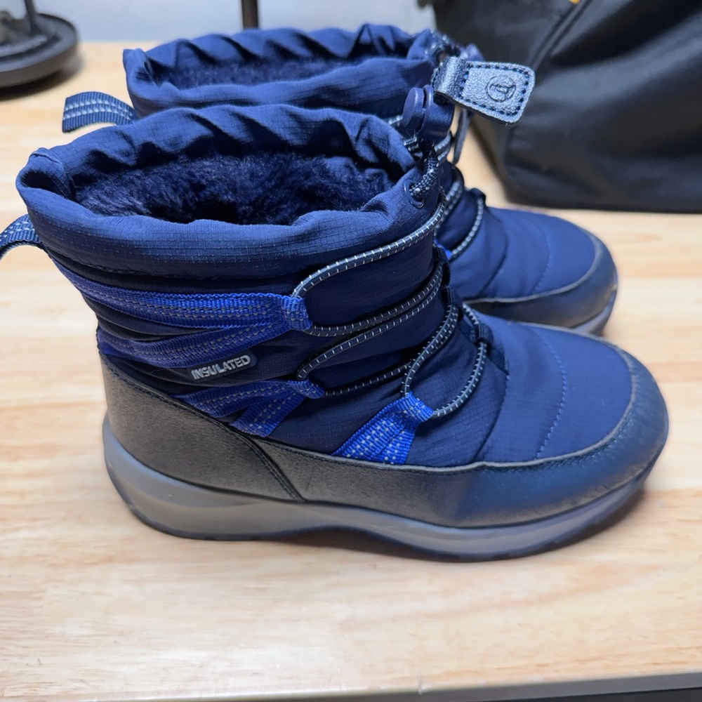 Lands' End Kids Navy and Black Insulated Boots